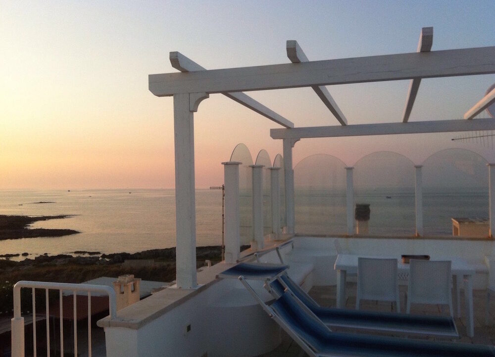 18-Casa-Mare-Sole-Abendstimmung-auf-der-Dachterasse-mit-Meerblick
