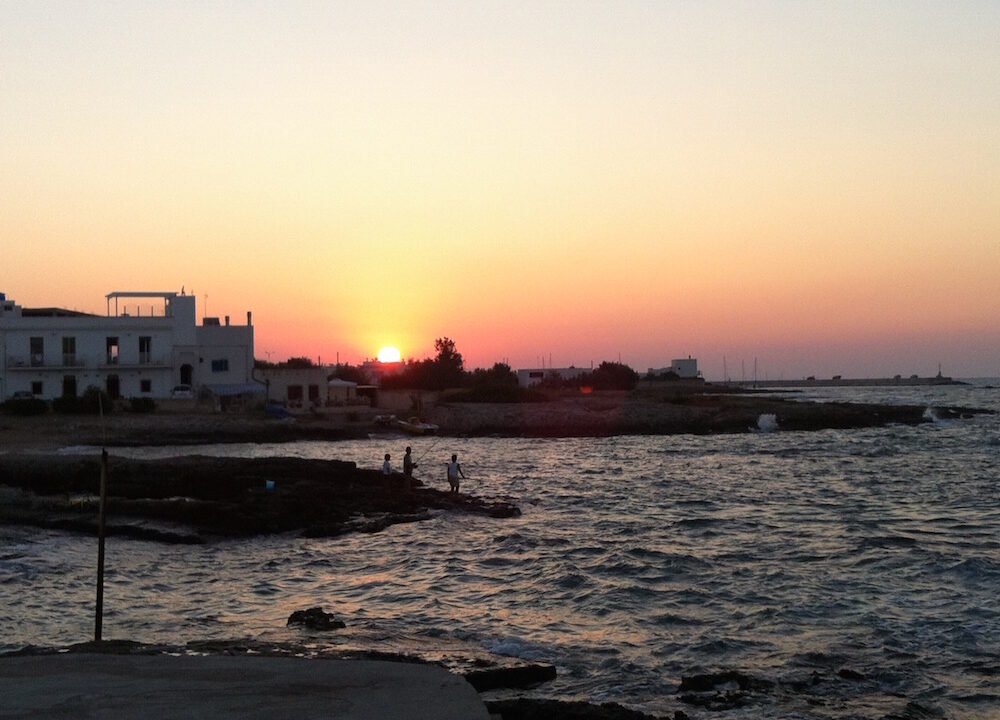 19-Casa-Mare-Sole-Ferienwohnung-direkt-am-Meer-bei-Sonnenuntergang-